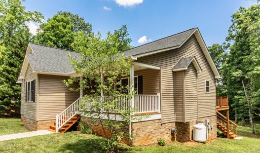 Photo #45 of 316 Tower Hill Road, Appomattox, VA 1.1 acres