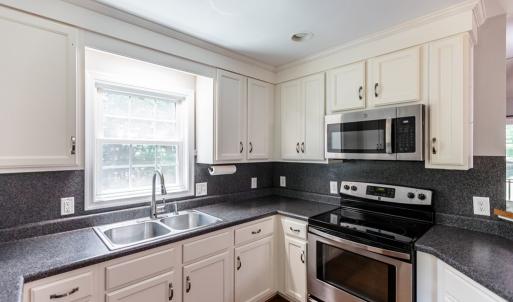 Photo #8 of 316 Tower Hill Road, Appomattox, VA 1.1 acres