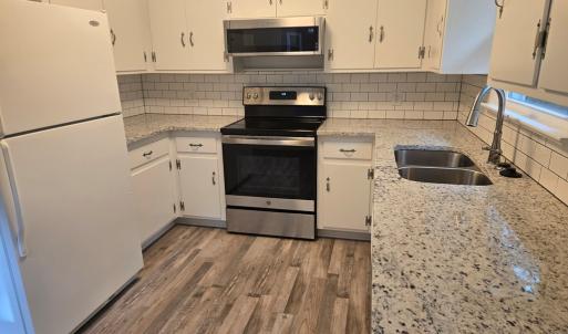 Photo #4 of 1409 High Street, Farmville, VA 0.4 acres