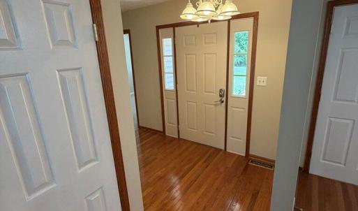 Photo #4 of 212 Virginia Ave, Farmville, VA 0.7 acres