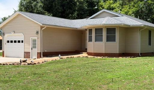 Photo #22 of 212 Virginia Ave, Farmville, VA 0.7 acres