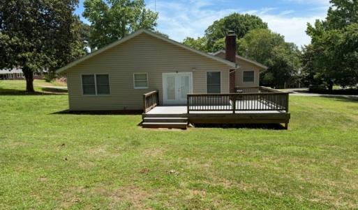 Photo #3 of 212 Virginia Ave, Farmville, VA 0.7 acres