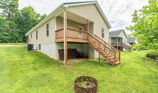 Photo #31 of 2357 Layne Street, Farmville, VA 0.2 acres