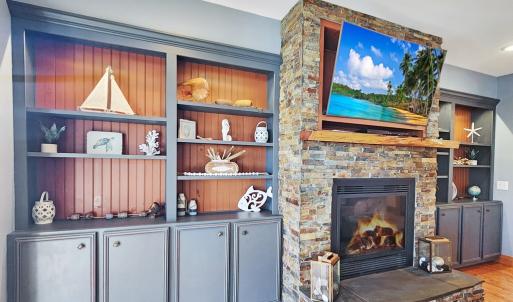 Custom Bookshelves and Fireplace