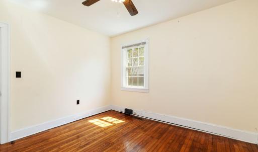 Photo #16 of 1621 9th Street, Victoria, VA 0.3 acres