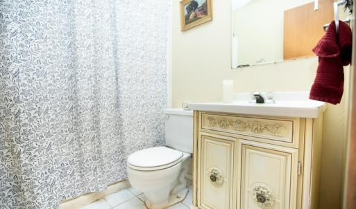 Full Hall Bath