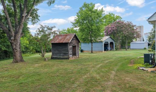 Photo #8 of 1165 Hackberry Road, Sutherlin, VA 2.0 acres
