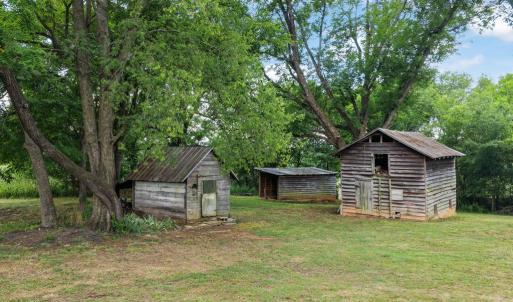 Photo #9 of 1165 Hackberry Road, Sutherlin, VA 2.0 acres