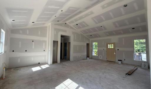 Photo #8 of 1299 Lewiston Plank Road, Burkeville, VA