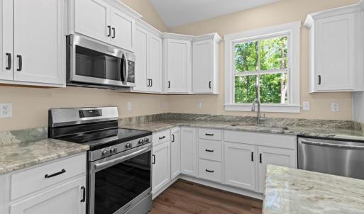 Photo #13 of 674 Briery Way Rd, Farmville, VA 1.2 acres