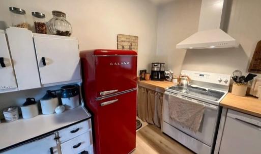 Photo #13 of 201 Charlotte St, Phenix, VA 0.9 acres