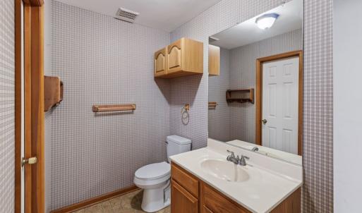 Bath Off Family Room