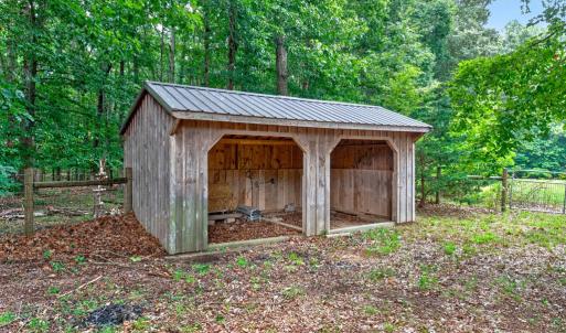 Run-in/Storage Shed