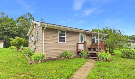 Photo #3 of 4868 Promise Land Road, Appomattox, VA 0.4 acres