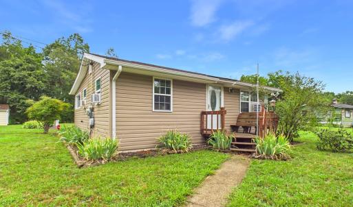 Photo #3 of 4868 Promise Land Road, Appomattox, VA 0.4 acres