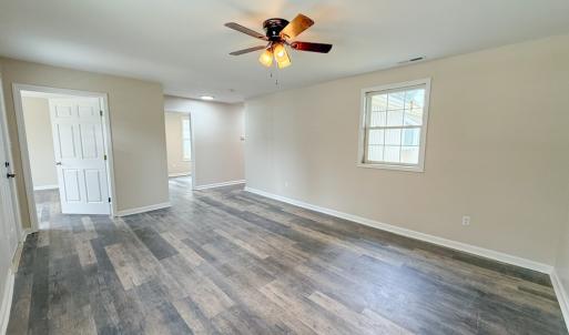 Photo #3 of 1624 Mecklenburg Avenue, Victoria, VA 0.3 acres