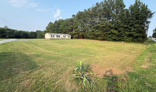 Photo #6 of 1092 Melon Rd, South Boston, VA 1.0 acres