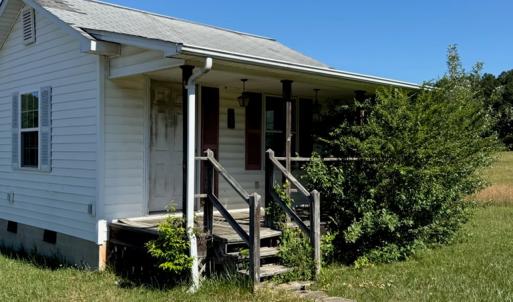 Photo #12 of 412 Ringgold Rd, Danville, VA 14.1 acres