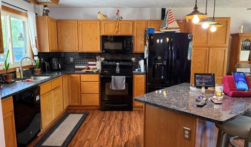 Photo #2 of 7 Fletcher Drive, Farmville, VA 1.0 acres