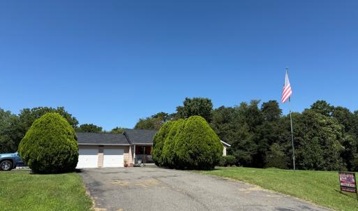 Photo #24 of 7 Fletcher Drive, Farmville, VA 1.0 acres