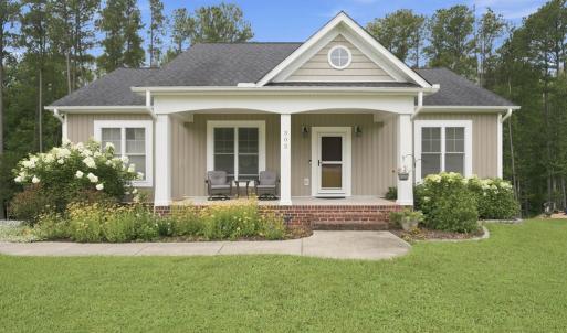 Photo #30 of 302 Thomas Circle, Farmville, VA 0.5 acres