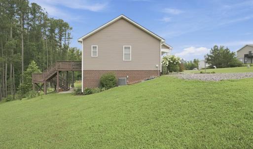 Photo #33 of 302 Thomas Circle, Farmville, VA 0.5 acres