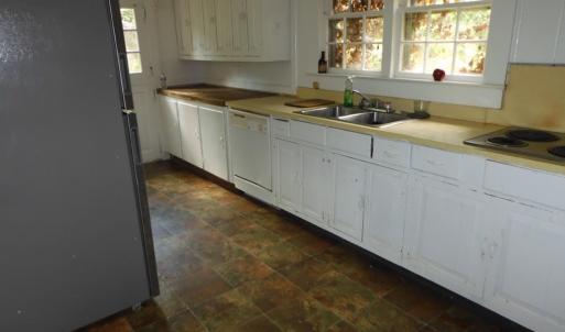 Photo #3 of 103 Staunton Terrace, Clarksville, VA 0.4 acres
