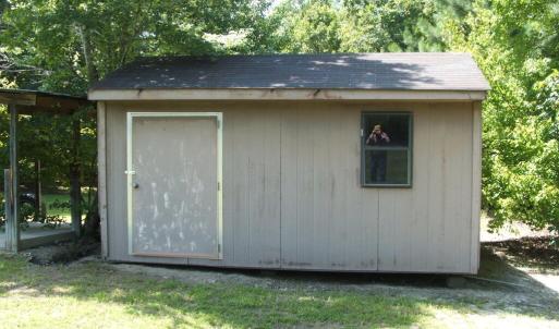 Storage building