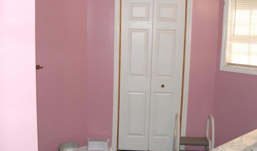 Add'l view of bedroom