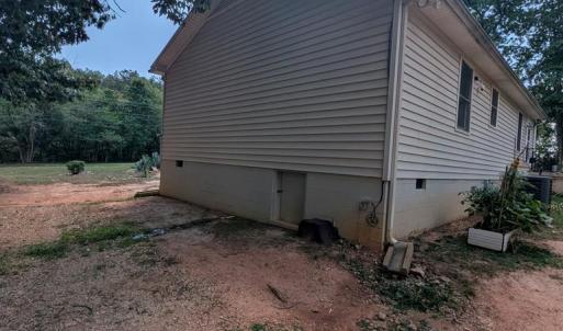 Photo #8 of 11111 S James Madison Hwy, Dillwyn, VA 1.3 acres
