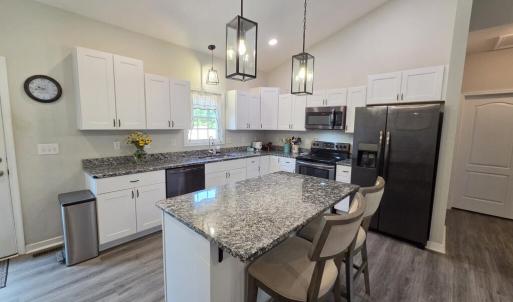 Photo #10 of 551 Poorhouse Rd, Rice, VA 2.0 acres