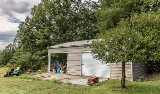 Photo #37 of 6223 Oakville Road, Appomattox, VA 34.1 acres