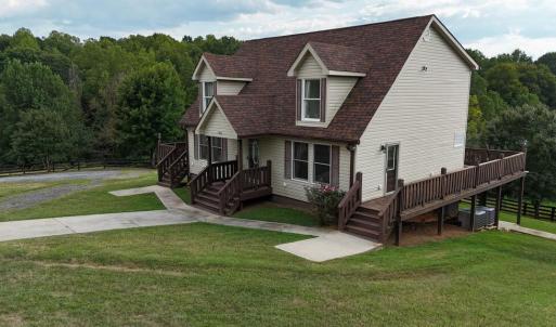 Photo #2 of 195 Horsehoe Dr, Hurt, VA 8.8 acres