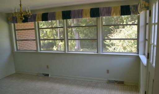 Photo #5 of 1310 Gilliam Dr, Farmville, VA 0.6 acres