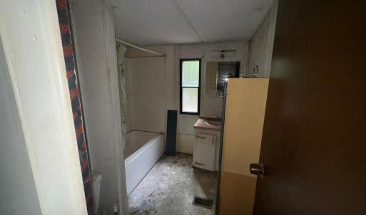 Photo #22 of 269, 213 Snail Creek Rd, Green Bay, VA 5.8 acres