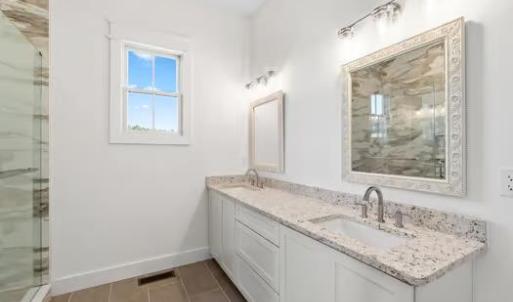 Owner's Suite Bathroom