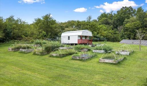 Organic Raised Bed Gardening