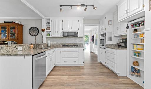 Photo #21 of 1710 PRICE DR, Farmville, VA 1.2 acres