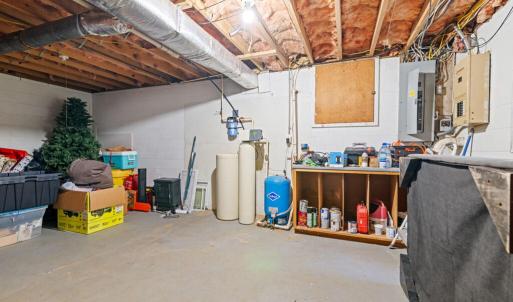 Photo #50 of 1710 PRICE DR, Farmville, VA 1.2 acres