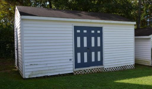 Very spacious storage/shop