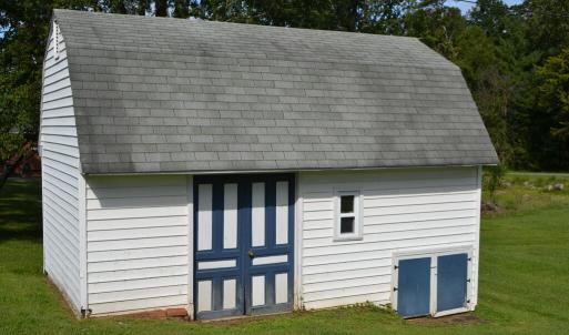 Fourth Outbuilding!!  I am jealous!