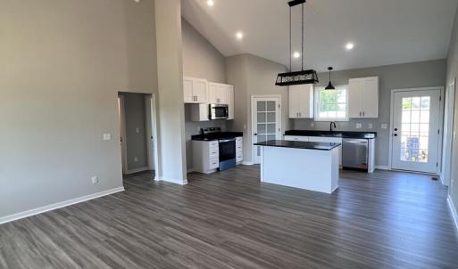 Photo #7 of 2905 WORSHAM ROAD, Farmville, VA 2.1 acres