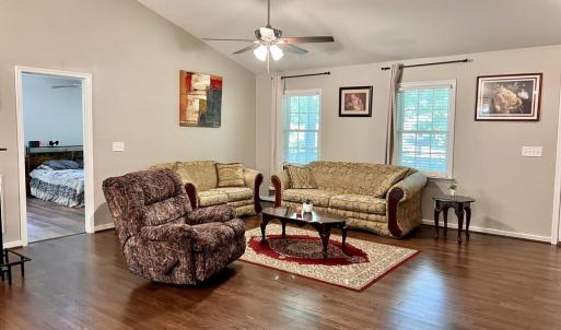 Photo #5 of 9880 Knobs Hill Ln, Amelia, VA 1.4 acres