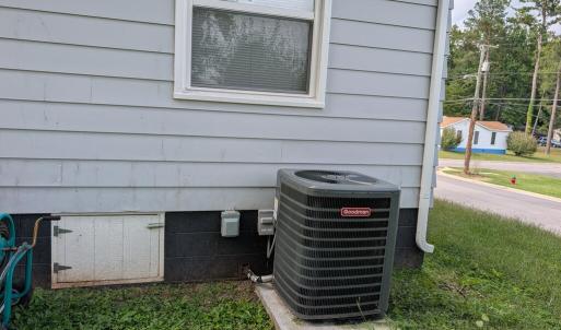 Photo #6 of 108 EPES ST, Blackstone, VA 0.3 acres