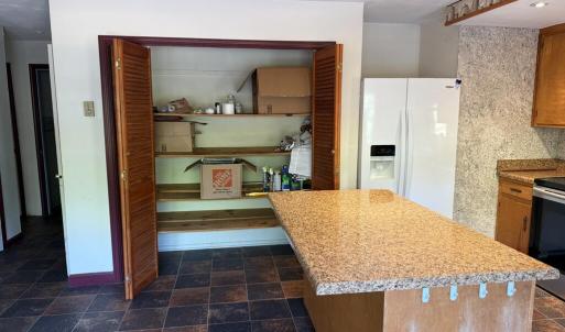 Photo #10 of 802 Bizzarre, Farmville, VA 0.7 acres