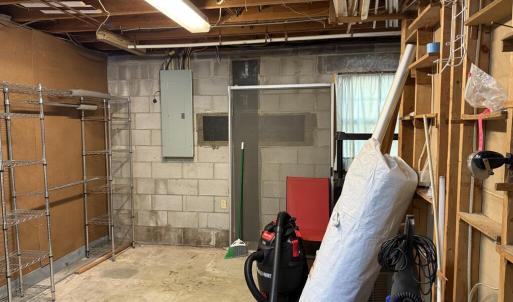 Photo #14 of 802 Bizzarre, Farmville, VA 0.7 acres