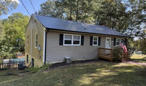 Photo #32 of 802 Bizzarre, Farmville, VA 0.7 acres