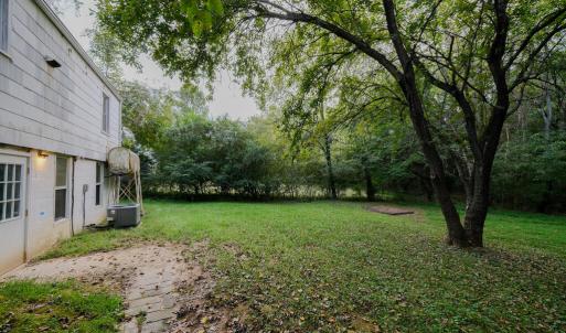 Photo #2 of 217 Woodrow Ave, Farmville, VA 0.2 acres