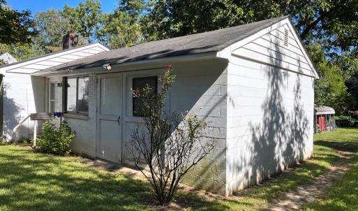 Photo #3 of 6601 Wentworth St, Chesterfield, VA 0.5 acres