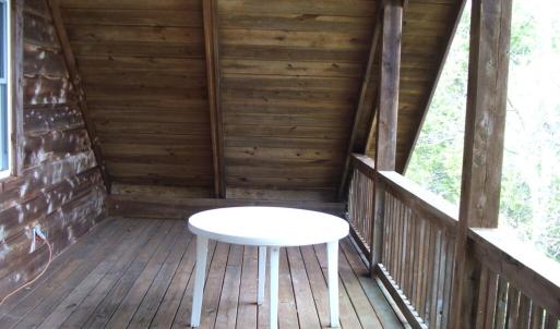 Deck on 2nd level